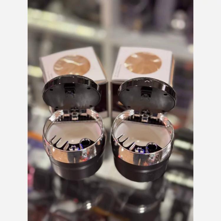 لیوان و جاسیگاری چراغدار خودرو